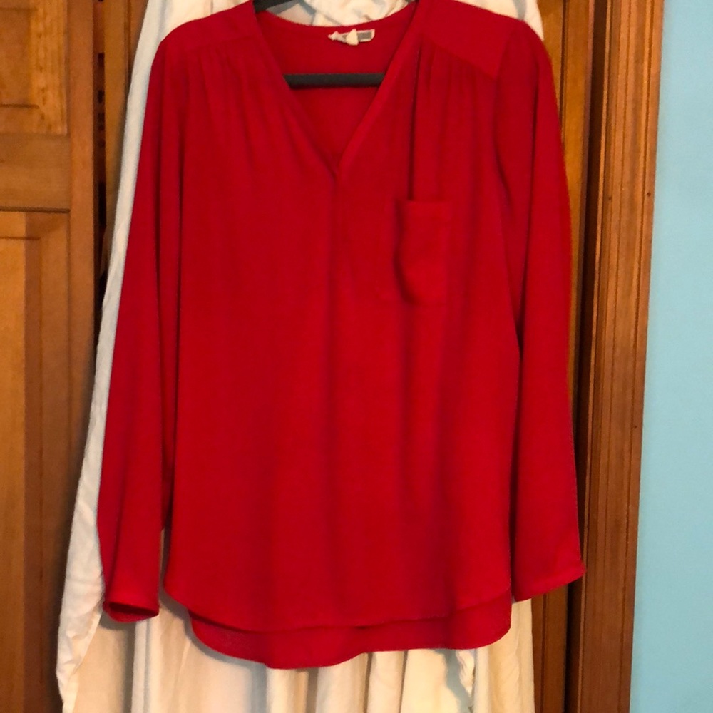 Pleione Pink v-neck blouse